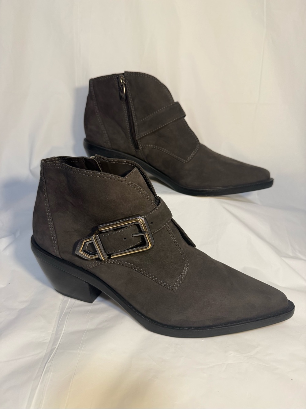 Vince Camuto Ashena Boots Gray Suede Women's US Size 11M/EU Size 43